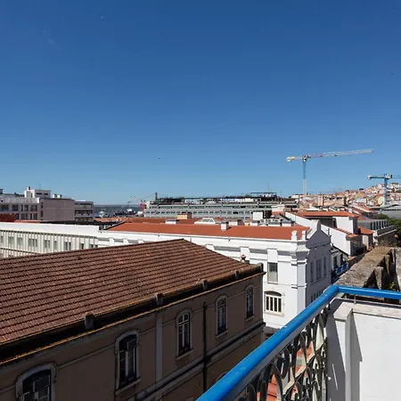 Joivy Modern Flat With River View Near Bica Elevator * Lissabon