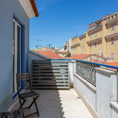 Joivy Modern Flat With River View Near Bica Elevator Appartement Lissabon