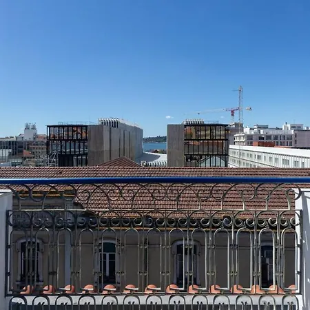 Guestready - Gorgeous With River View * Lisbon